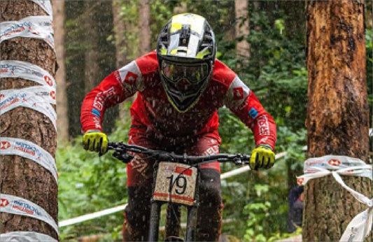 Roger Vieira Wins Round 2 of the British National DH Series at Innerleithen