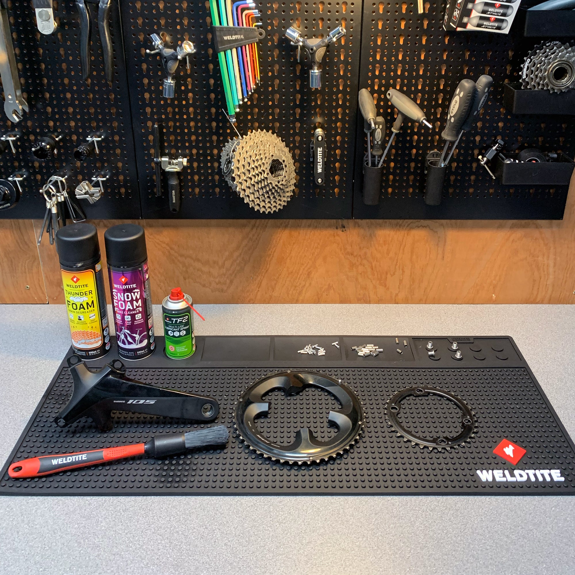 Large Rubber Workshop Mat with Magnets
