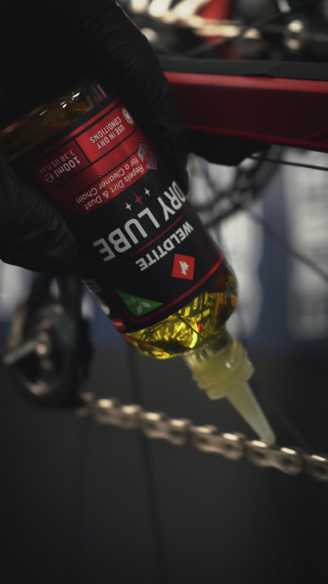 Load video: Dry Lube (100ml)