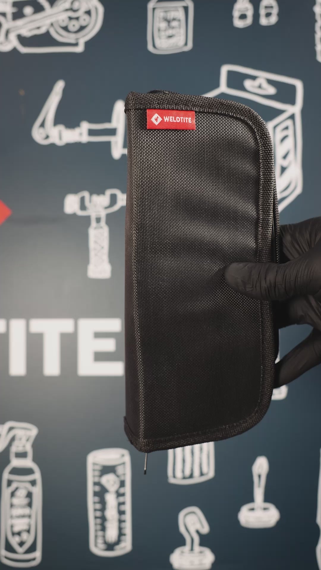 Load video: 14-in-1 Tool Kit (18 Functions)