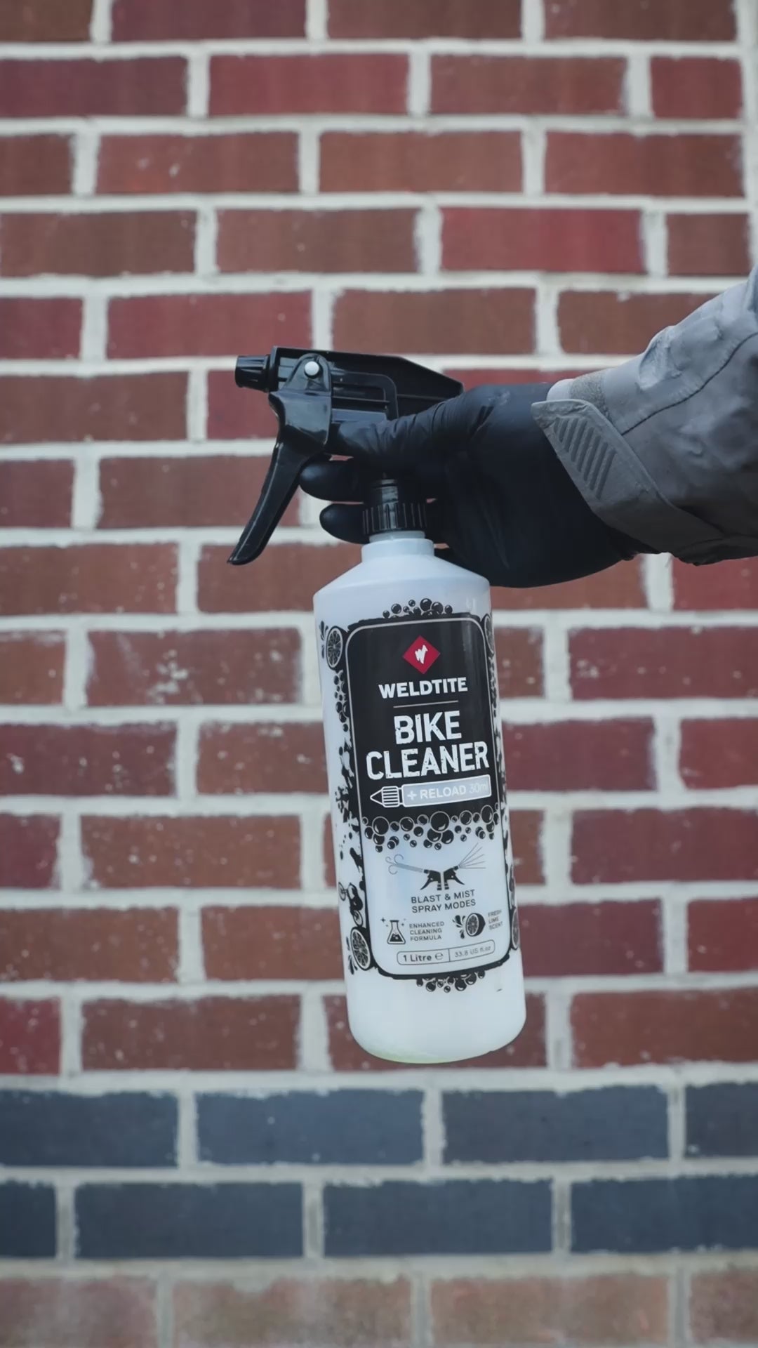 Load video: Bike Cleaner (1L) with Reload (30ml)